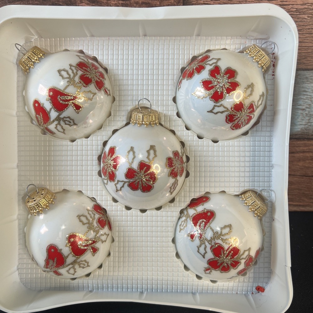 Vintage Christmas Ornaments By Krebs, American Classic‎ Red Flowers and Birds
